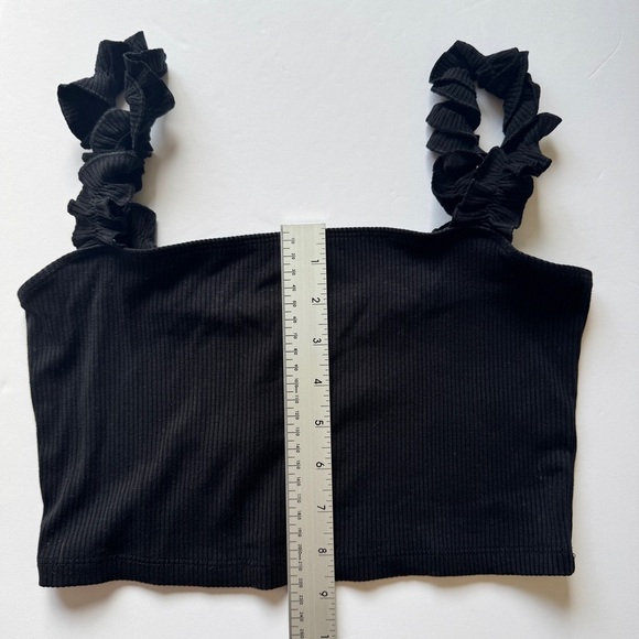 Aritzia Sunday Best Firecracker Tank Cropped Black Ribbed Tank Ruffle Straps M - Picture 6 of 10